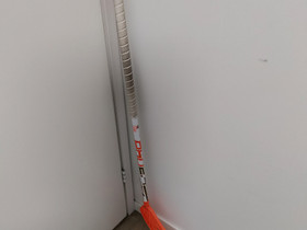 Exel P60 White 2.9 Salibandymaila, Pallopelit, Urheilu ja ulkoilu, Liminka, Tori.fi Exel P60 White 2.9 Salibandymaila, Pallopelit, Urheilu ja ulkoilu, Liminka, Tori.fi