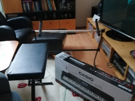 Kosketinsoitin, Pianot, urut ja koskettimet, Musiikki ja soittimet, Rovaniemi, Tori.fi Kosketinsoitin, Pianot, urut ja koskettimet, Musiikki ja soittimet, Rovaniemi, Tori.fi