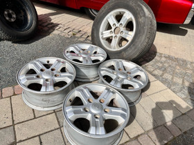 Kia Sorento, Renkaat ja vanteet, Kontiolahti, Tori.fi Kia Sorento, Renkaat ja vanteet, Kontiolahti, Tori.fi
