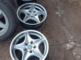 Bmw 17", Renkaat ja vanteet, Liperi, Tori.fi Bmw 17", Renkaat ja vanteet, Liperi, Tori.fi