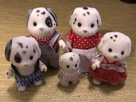 Sylvanian families dalmatiaperhe, Lelut ja pelit, Lastentarvikkeet ja lelut, Padasjoki, Tori.fi Sylvanian families dalmatiaperhe, Lelut ja pelit, Lastentarvikkeet ja lelut, Padasjoki, Tori.fi