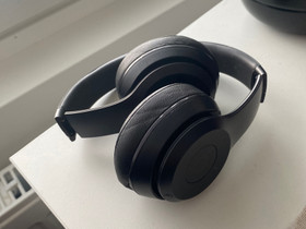 Beats kuulokkeet, Audio ja musiikkilaitteet, Viihde-elektroniikka, Tampere, Tori.fi Beats kuulokkeet, Audio ja musiikkilaitteet, Viihde-elektroniikka, Tampere, Tori.fi