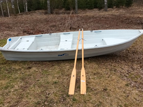 Suvi 444 -soutuvene, Soutuveneet ja jollat, Veneet, Joensuu, Tori.fi Suvi 444 -soutuvene, Soutuveneet ja jollat, Veneet, Joensuu, Tori.fi