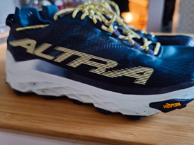 Altra Mont Blanc 41, Juoksu ja lenkkeily, Urheilu ja ulkoilu, Äänekoski, Tori.fi Altra Mont Blanc 41, Juoksu ja lenkkeily, Urheilu ja ulkoilu, Äänekoski, Tori.fi