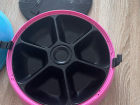 Autojen syöttölaitteet kissoille, Kissojen tarvikkeet, Lemmikkieläimet, Raahe, Tori.fi Autojen syöttölaitteet kissoille, Kissojen tarvikkeet, Lemmikkieläimet, Raahe, Tori.fi
