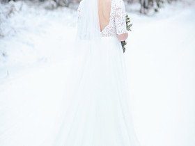 Maggie Sotteron (darcy) hääpuku, koko 34, Vaatteet ja kengät, Oulu, Tori.fi Maggie Sotteron (darcy) hääpuku, koko 34, Vaatteet ja kengät, Oulu, Tori.fi