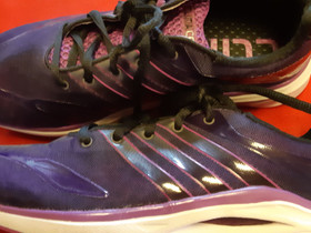 Adidas treenilenkkari, Juoksu ja lenkkeily, Urheilu ja ulkoilu, Pieksämäki, Tori.fi Adidas treenilenkkari, Juoksu ja lenkkeily, Urheilu ja ulkoilu, Pieksämäki, Tori.fi