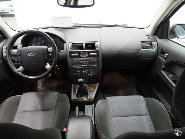 FORD MONDEO 15