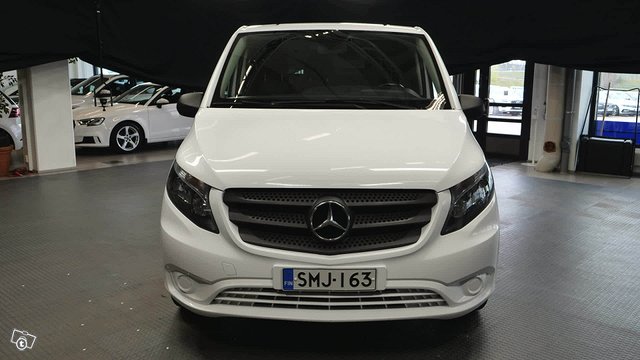 Mercedes-Benz VITO 2