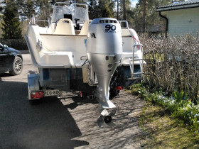 Uttern 5602 moottori vene + traileri, Moottoriveneet, Veneet, Lahti, Tori.fi Uttern 5602 moottori vene + traileri, Moottoriveneet, Veneet, Lahti, Tori.fi
