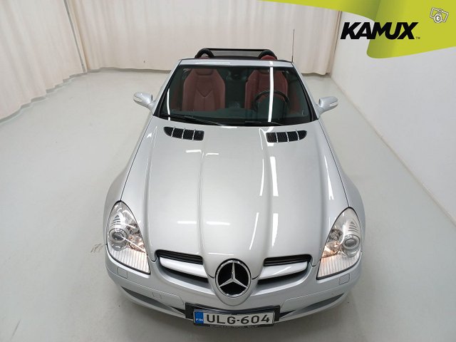 Mercedes-Benz SLK 10