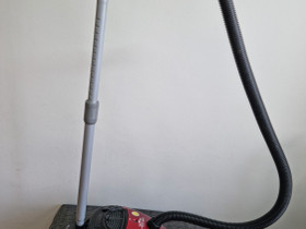 LG imuri 1600W, Pölynimurit ja siivousvälineet, Kodinkoneet, Turku, Tori.fi LG imuri 1600W, Pölynimurit ja siivousvälineet, Kodinkoneet, Turku, Tori.fi