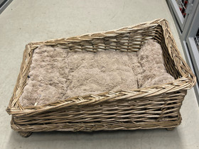 Kissan/ pienen koiran peti, Kissojen tarvikkeet, Lemmikkieläimet, Vantaa, Tori.fi Kissan/ pienen koiran peti, Kissojen tarvikkeet, Lemmikkieläimet, Vantaa, Tori.fi