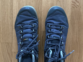 Salomon Outback retkeilykengät/vaelluskengät, Vaatteet ja kengät, Oulu, Tori.fi Salomon Outback retkeilykengät/vaelluskengät, Vaatteet ja kengät, Oulu, Tori.fi