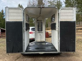 Fautras Provan+ 2004, Trailerit ja kuljetus, Hevoset ja hevosurheilu, Lohja, Tori.fi Fautras Provan+ 2004, Trailerit ja kuljetus, Hevoset ja hevosurheilu, Lohja, Tori.fi