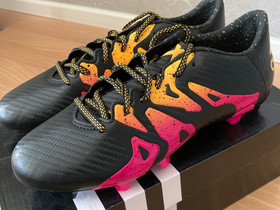 Adidas - jalkapallokengät, koko 42, Jalkapallo, Urheilu ja ulkoilu, Kemijärvi, Tori.fi Adidas - jalkapallokengät, koko 42, Jalkapallo, Urheilu ja ulkoilu, Kemijärvi, Tori.fi