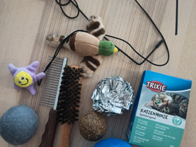 Kissan leluja ja tarvikkeita, Kissojen tarvikkeet, Lemmikkieläimet, Helsinki, Tori.fi Kissan leluja ja tarvikkeita, Kissojen tarvikkeet, Lemmikkieläimet, Helsinki, Tori.fi