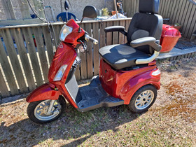Pyrkijä E 400 sähköskootteri, Skootterit, Moto, Kotka, Tori.fi Pyrkijä E 400 sähköskootteri, Skootterit, Moto, Kotka, Tori.fi