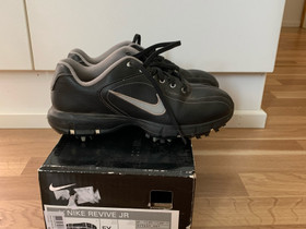 Nike lasten golfkengät, Golf, Urheilu ja ulkoilu, Hämeenlinna, Tori.fi Nike lasten golfkengät, Golf, Urheilu ja ulkoilu, Hämeenlinna, Tori.fi