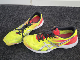 Asics juoksukengät 44, Juoksu ja lenkkeily, Urheilu ja ulkoilu, Seinäjoki, Tori.fi Asics juoksukengät 44, Juoksu ja lenkkeily, Urheilu ja ulkoilu, Seinäjoki, Tori.fi