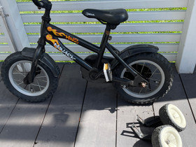 Hyväkuntoinen Monark, Lasten pyörät, Polkupyörät ja pyöräily, Pori, Tori.fi Hyväkuntoinen Monark, Lasten pyörät, Polkupyörät ja pyöräily, Pori, Tori.fi