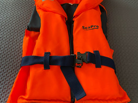 Lasten pelastusliivit 30-40kg, Veneen varusteet ja varaosat, Venetarvikkeet ja veneily, Kotka, Tori.fi Lasten pelastusliivit 30-40kg, Veneen varusteet ja varaosat, Venetarvikkeet ja veneily, Kotka, Tori.fi
