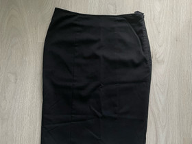 Gina Tricot kynähame koko 34, Vaatteet ja kengät, Helsinki, Tori.fi Gina Tricot kynähame koko 34, Vaatteet ja kengät, Helsinki, Tori.fi