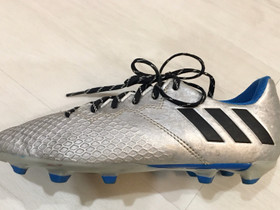 Adidas Messi 16.3. jalkapallokengät, koko 35, Jalkapallo, Urheilu ja ulkoilu, Loimaa, Tori.fi Adidas Messi 16.3. jalkapallokengät, koko 35, Jalkapallo, Urheilu ja ulkoilu, Loimaa, Tori.fi