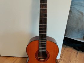 Yamaha c70, Kitarat, bassot ja vahvistimet, Musiikki ja soittimet, Kotka, Tori.fi Yamaha c70, Kitarat, bassot ja vahvistimet, Musiikki ja soittimet, Kotka, Tori.fi