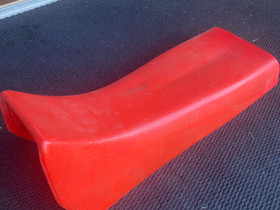 Helkama Ax satula, Mopojen varaosat ja tarvikkeet, Mototarvikkeet ja varaosat, Pori, Tori.fi Helkama Ax satula, Mopojen varaosat ja tarvikkeet, Mototarvikkeet ja varaosat, Pori, Tori.fi