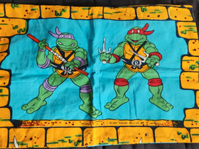 Retro Turtles tyynyliina, Sängyt ja makuuhuone, Sisustus ja huonekalut, Lappeenranta, Tori.fi Retro Turtles tyynyliina, Sängyt ja makuuhuone, Sisustus ja huonekalut, Lappeenranta, Tori.fi