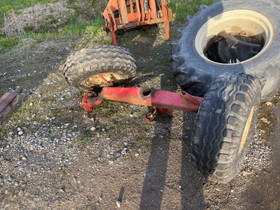 Akseli 10.0/80-12 renkailla, Maatalouskoneet, Työkoneet ja kalusto, Pyhäranta, Tori.fi Akseli 10.0/80-12 renkailla, Maatalouskoneet, Työkoneet ja kalusto, Pyhäranta, Tori.fi
