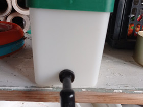 Juomakuppi kananpoikasille, 0,5l, Muut eläintarvikkeet, Lemmikkieläimet, Oulainen, Tori.fi Juomakuppi kananpoikasille, 0,5l, Muut eläintarvikkeet, Lemmikkieläimet, Oulainen, Tori.fi