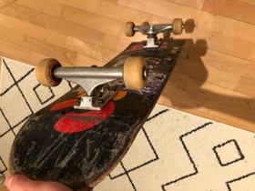 Custom skeittilauta, Rullaluistelu ja skeittaus, Urheilu ja ulkoilu, Kuopio, Tori.fi Custom skeittilauta, Rullaluistelu ja skeittaus, Urheilu ja ulkoilu, Kuopio, Tori.fi