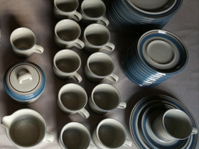 Uhtua sarjaa 12 hengelle., Kahvikupit, mukit ja lasit, Keittiötarvikkeet ja astiat, Raahe, Tori.fi Uhtua sarjaa 12 hengelle., Kahvikupit, mukit ja lasit, Keittiötarvikkeet ja astiat, Raahe, Tori.fi