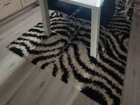 Zebra nukkamatto 160x230, Matot ja tekstiilit, Sisustus ja huonekalut, Vantaa, Tori.fi Zebra nukkamatto 160x230, Matot ja tekstiilit, Sisustus ja huonekalut, Vantaa, Tori.fi