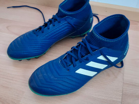 Adidas Predator koko 40, Jalkapallo, Urheilu ja ulkoilu, Joensuu, Tori.fi Adidas Predator koko 40, Jalkapallo, Urheilu ja ulkoilu, Joensuu, Tori.fi