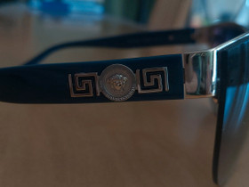 Versace, Muut asusteet, Asusteet ja kellot, Heinola, Tori.fi Versace, Muut asusteet, Asusteet ja kellot, Heinola, Tori.fi