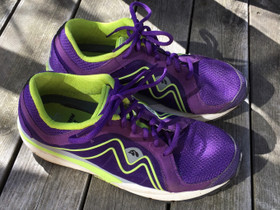 Karhu Fulcrum Strong juoksukengät, koko 38,5, Vaatteet ja kengät, Kaskinen, Tori.fi Karhu Fulcrum Strong juoksukengät, koko 38,5, Vaatteet ja kengät, Kaskinen, Tori.fi
