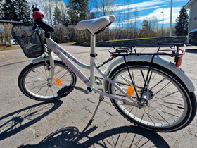 20" tyttöjen pyörä, Lasten pyörät, Polkupyörät ja pyöräily, Jyväskylä, Tori.fi 20" tyttöjen pyörä, Lasten pyörät, Polkupyörät ja pyöräily, Jyväskylä, Tori.fi