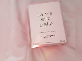 Lancome La via est Belle 30ml, Kauneudenhoito ja kosmetiikka, Terveys ja hyvinvointi, Tampere, Tori.fi Lancome La via est Belle 30ml, Kauneudenhoito ja kosmetiikka, Terveys ja hyvinvointi, Tampere, Tori.fi