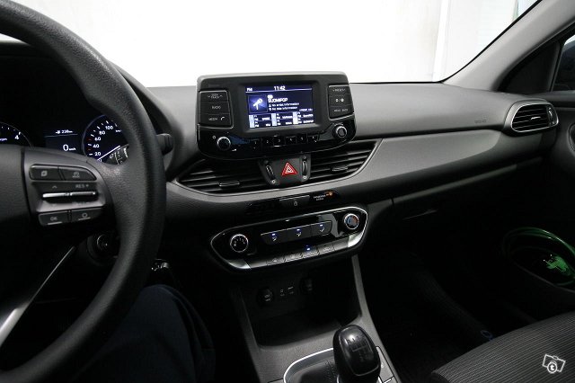 Hyundai I30 WAGON 11
