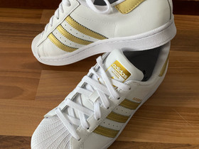 Adidas Superstar (38 2/3), Vaatteet ja kengät, Oulu, Tori.fi Adidas Superstar (38 2/3), Vaatteet ja kengät, Oulu, Tori.fi