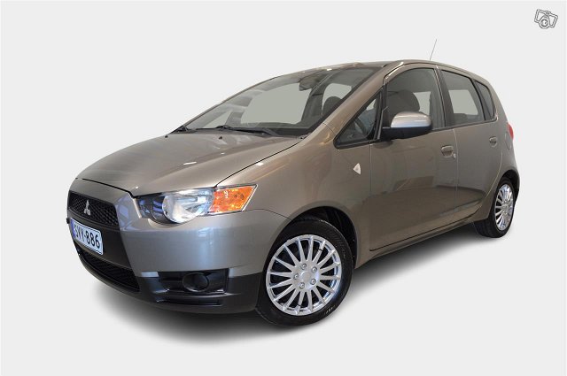 MITSUBISHI COLT
