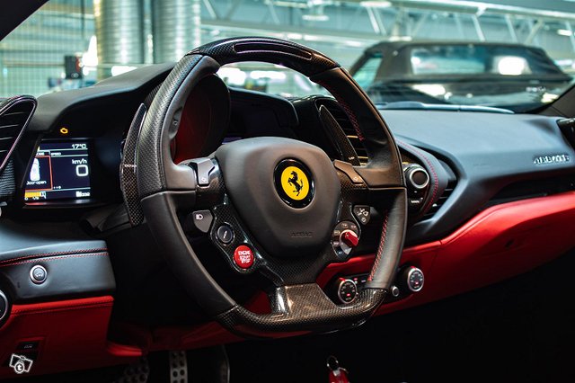 Ferrari 488 20