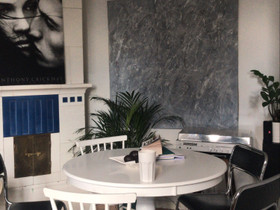 Valkoinen pyöreä ruokapöytä, Pöydät ja tuolit, Sisustus ja huonekalut, Helsinki, Tori.fi Valkoinen pyöreä ruokapöytä, Pöydät ja tuolit, Sisustus ja huonekalut, Helsinki, Tori.fi