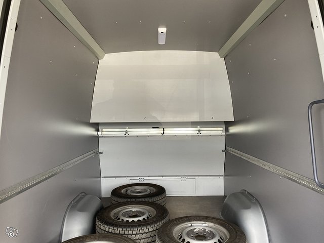 Mercedes-Benz Sprinter 15