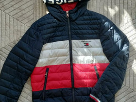 Tommy Hilfiger takki, Vaatteet ja kengät, Raahe, Tori.fi Tommy Hilfiger takki, Vaatteet ja kengät, Raahe, Tori.fi