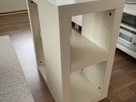 IKEA Expedit lokerikko, Hyllyt ja säilytys, Sisustus ja huonekalut, Mustasaari, Tori.fi IKEA Expedit lokerikko, Hyllyt ja säilytys, Sisustus ja huonekalut, Mustasaari, Tori.fi