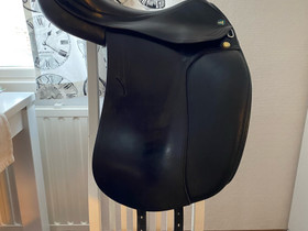Prestige Roma dressage, Satulat ja varusteet, Hevoset ja hevosurheilu, Lahti, Tori.fi Prestige Roma dressage, Satulat ja varusteet, Hevoset ja hevosurheilu, Lahti, Tori.fi